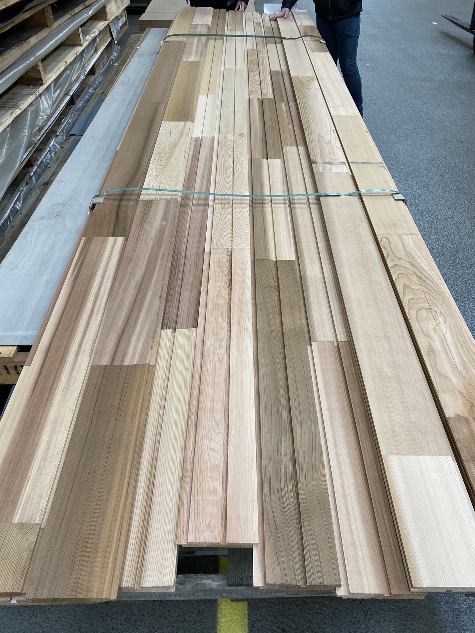 Western Red Cedar beklædning, Fingersamlet, Specialforarbejdet, 100% PEFC