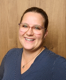 Kontorassistent, Maria Manstrup.