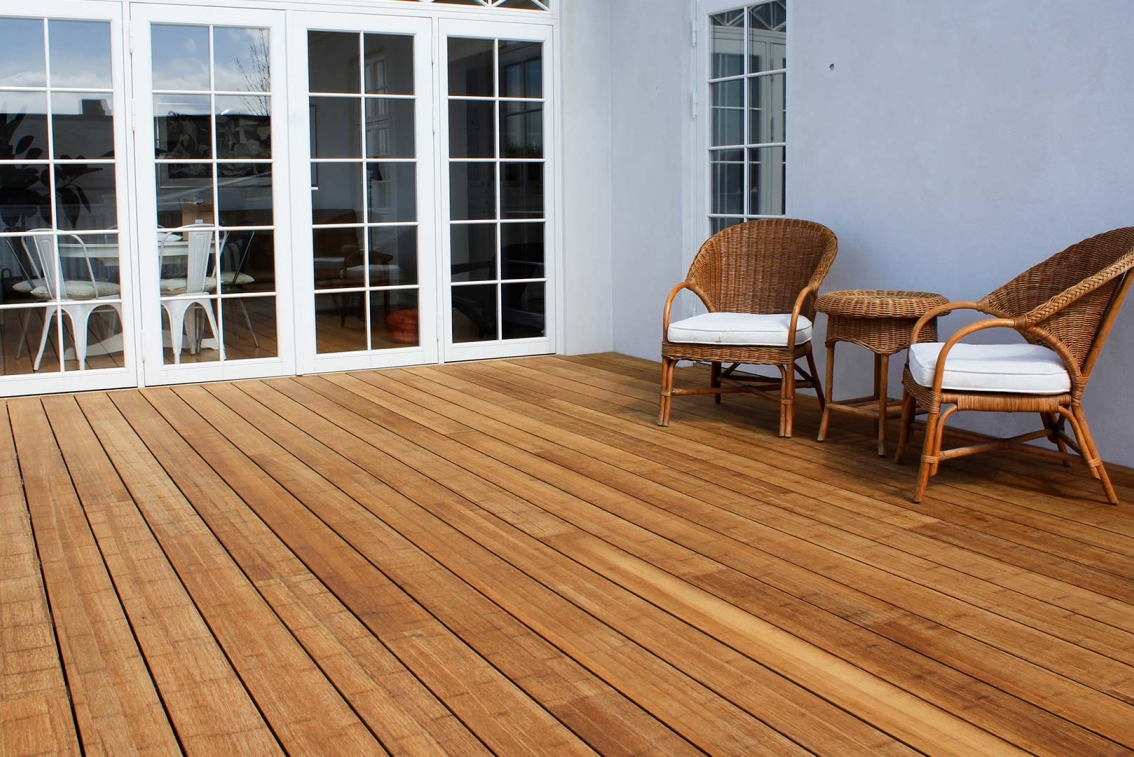 Villa med Bambus 
terrassebrædder.