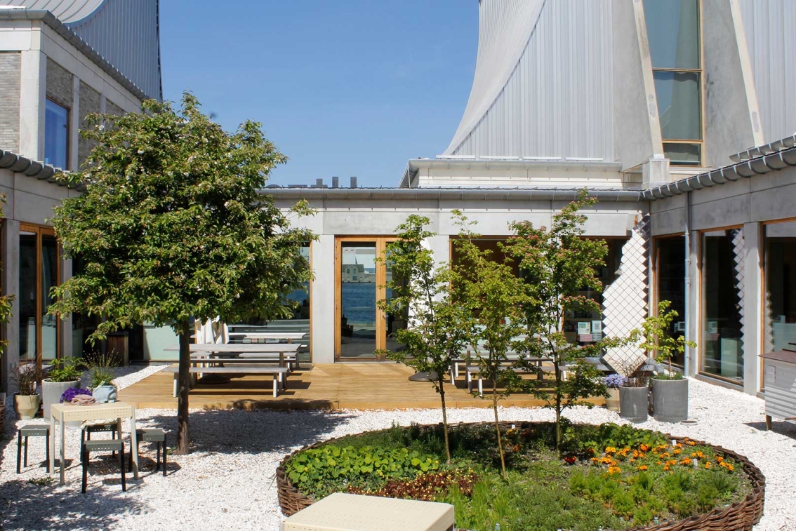 Gårdhave i
Utzon Center.